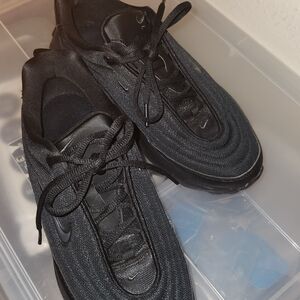 Nike Black Women's Sneakers